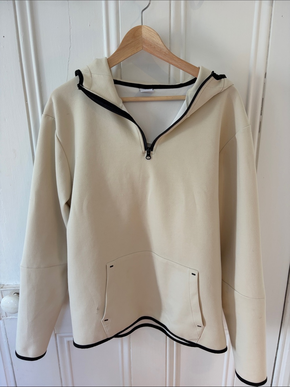 Zara Men's Cream Half-Zip Hoodie with Black Trim